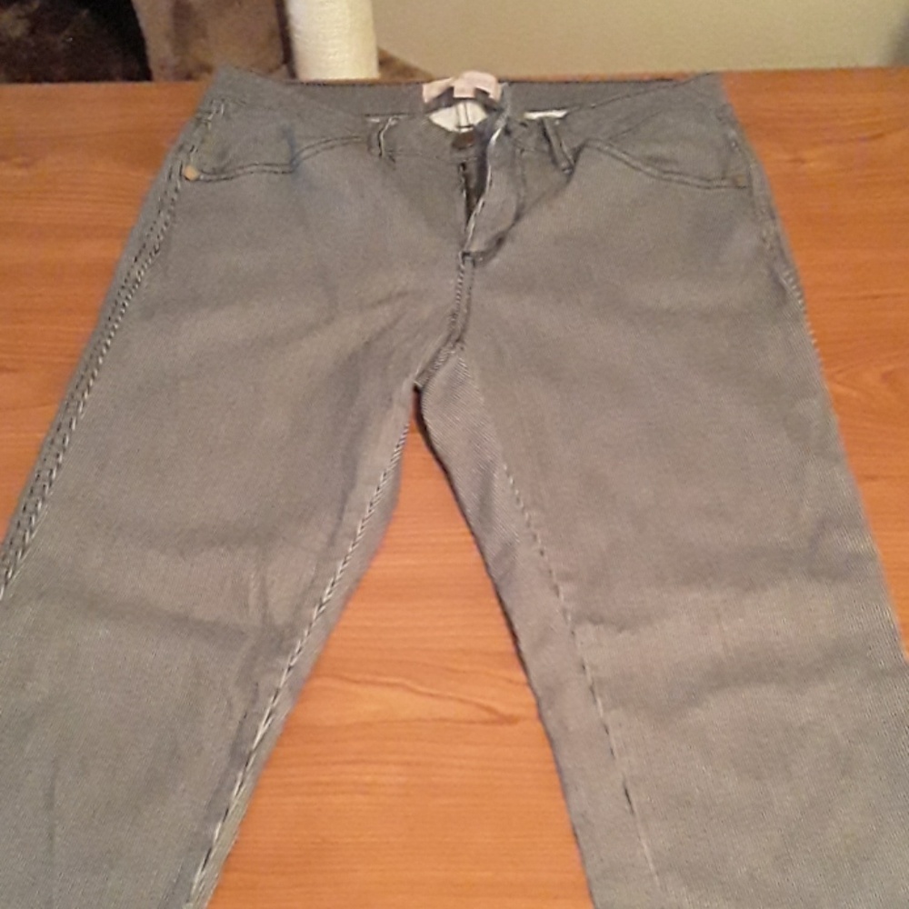 Black and white pants